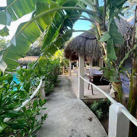 Villas Tikuch Luaran gambar