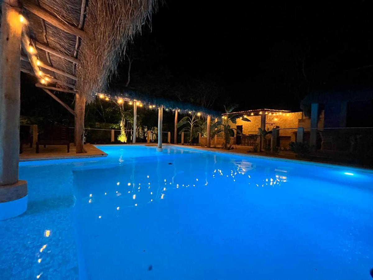 Villas Tikuch Luaran gambar