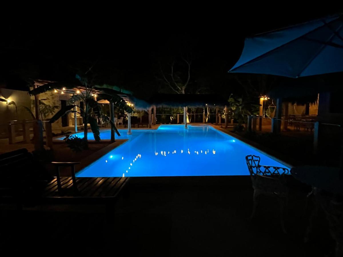Villas Tikuch Luaran gambar